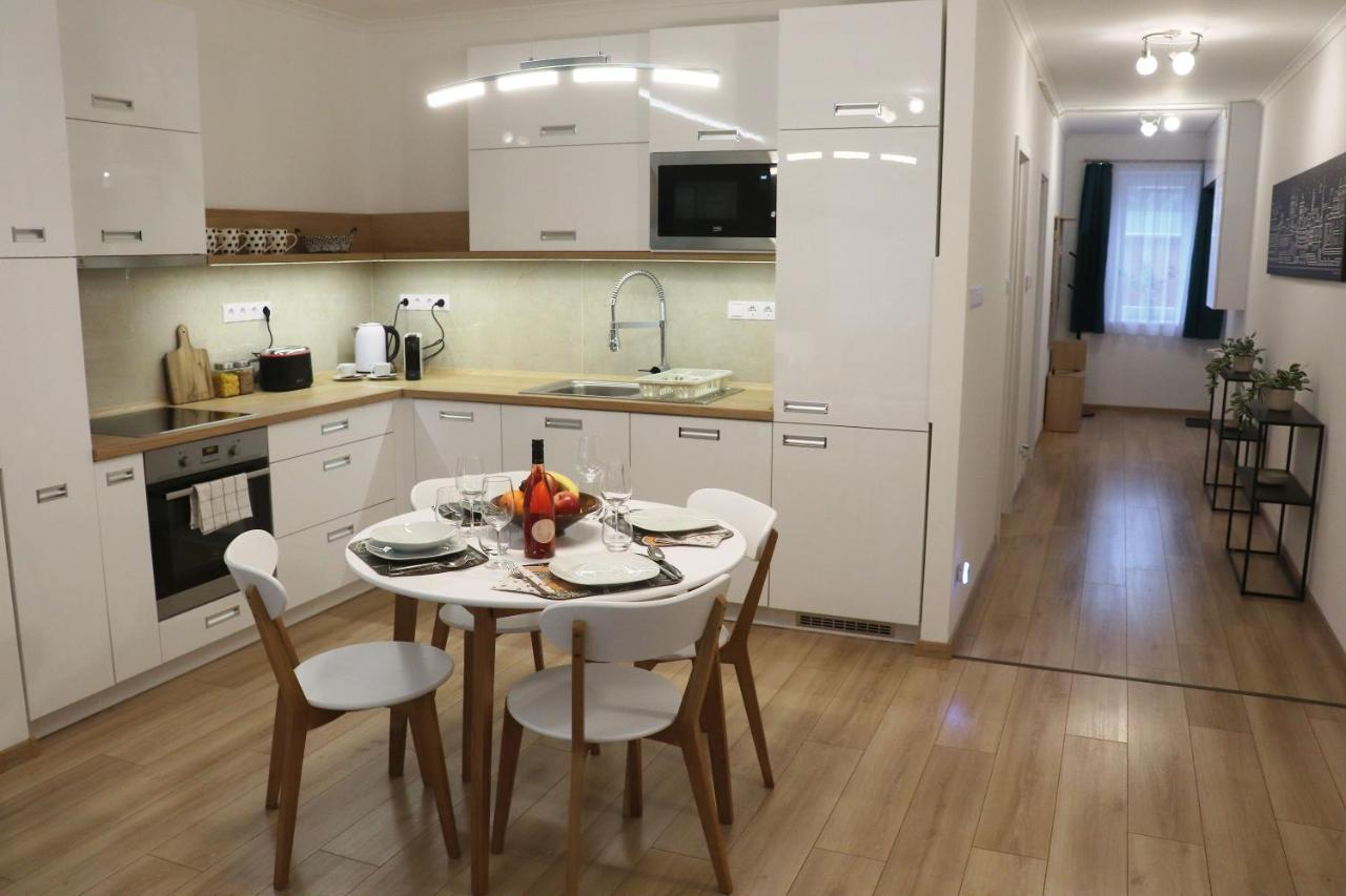 Piroska Bartok Teri Apartman 01 Эгер Экстерьер фото